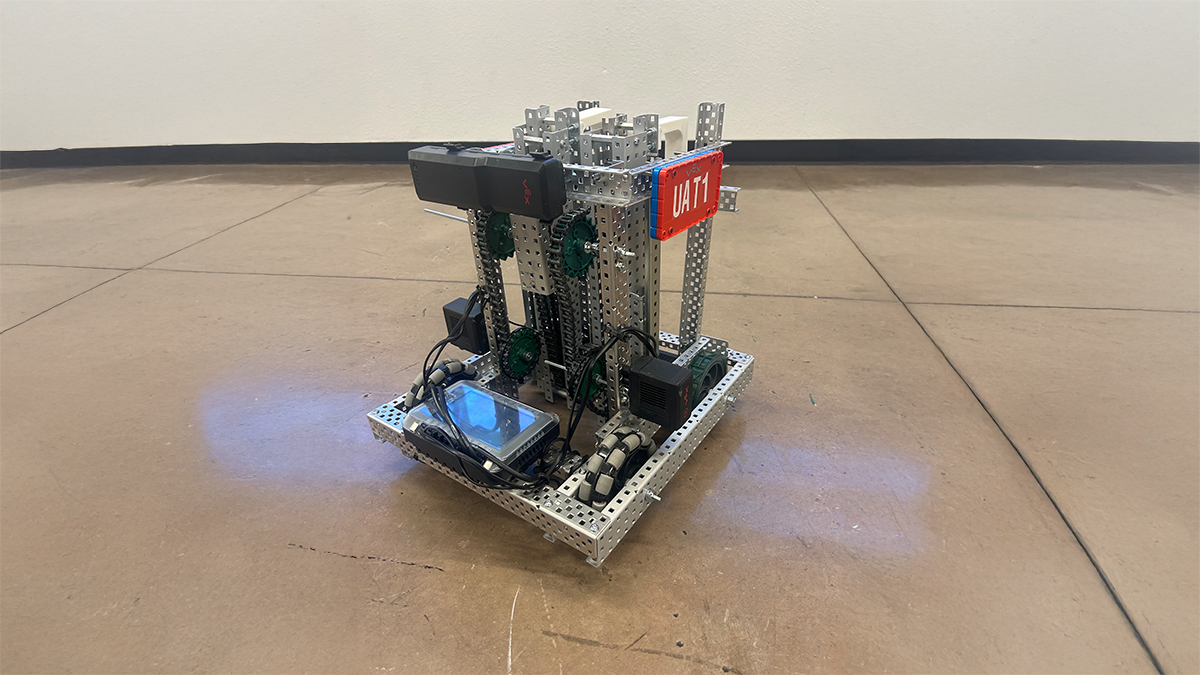 VEXU High Stakes Climb Robot